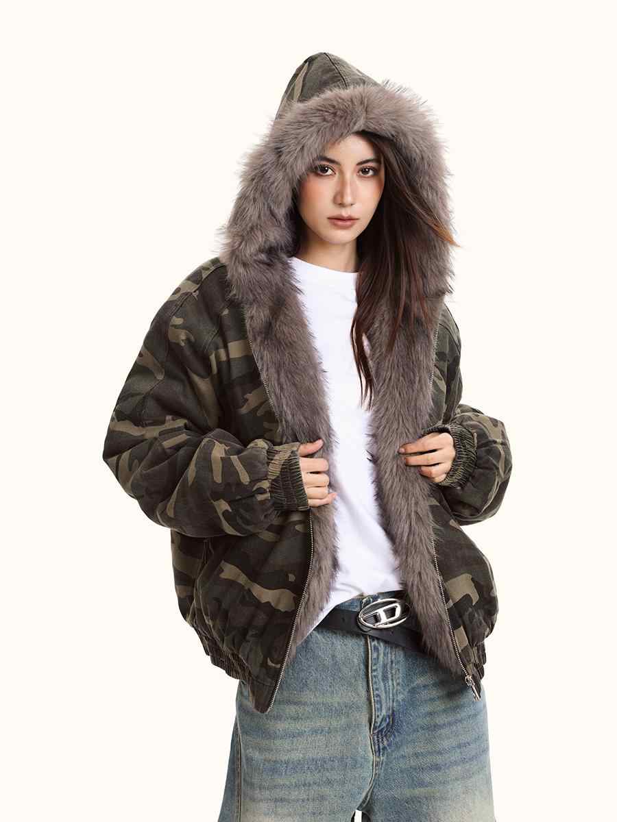Women's Hooded Camouflage Fleece-Lined Jacket – Warm Outdoor Outerwear