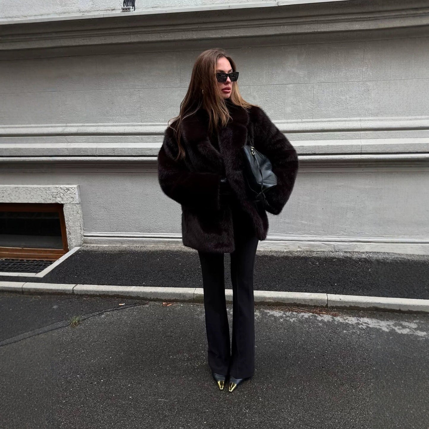 Women's Mid-Length Faux Fur Coat – Black