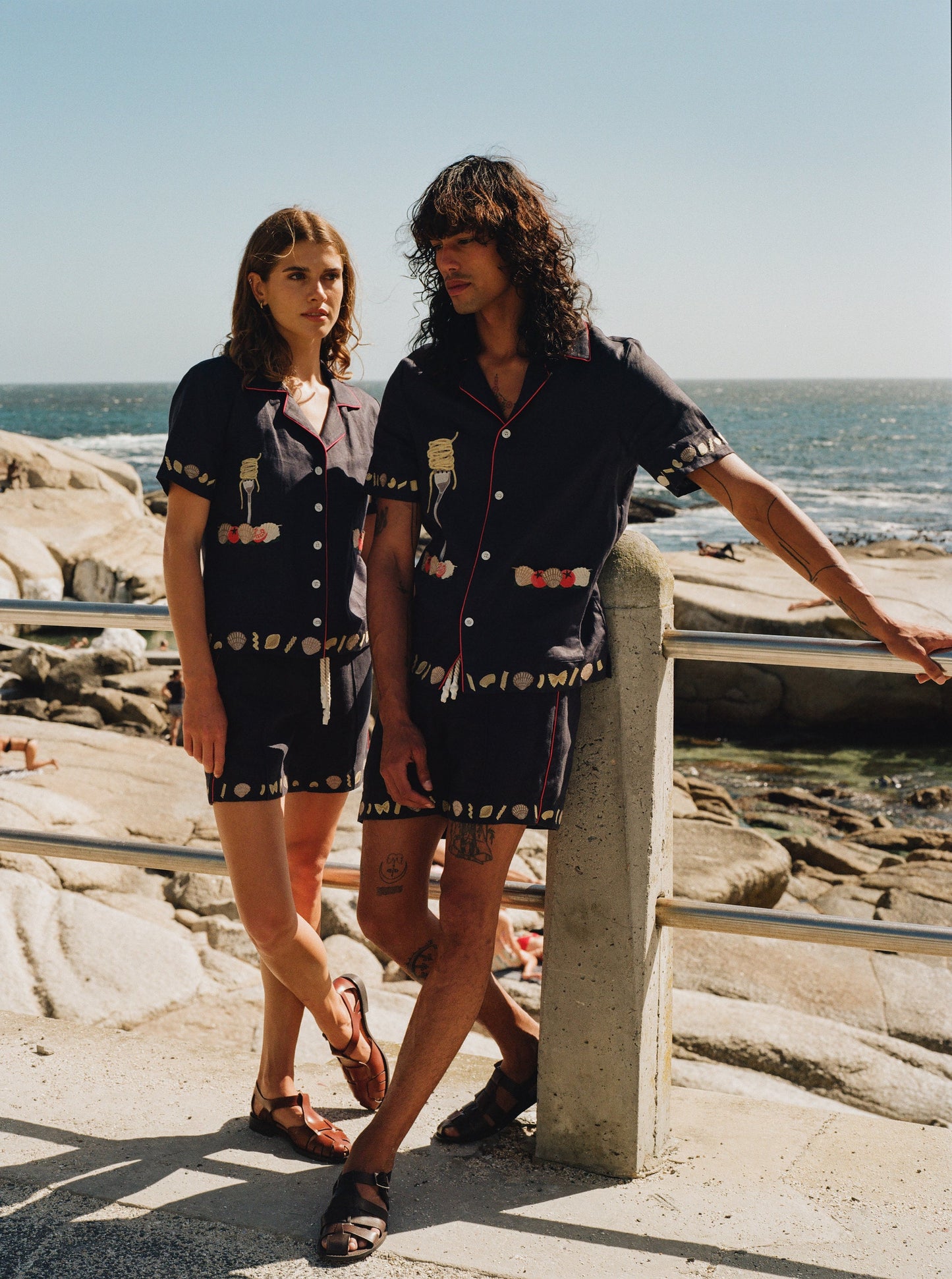 'Vongole!' Cabana (Navy)