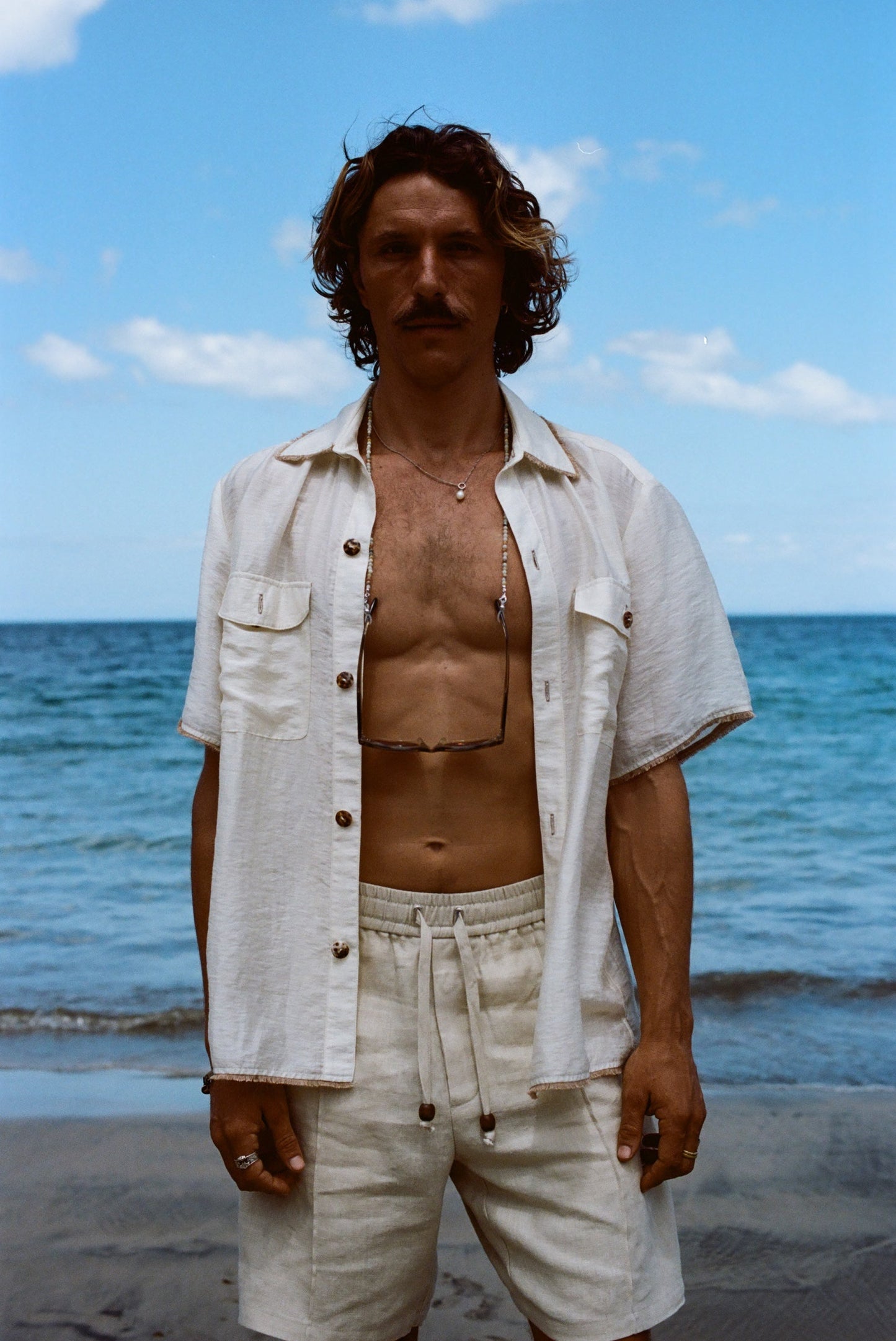 Easy-Going Shorts (Sand Linen)
