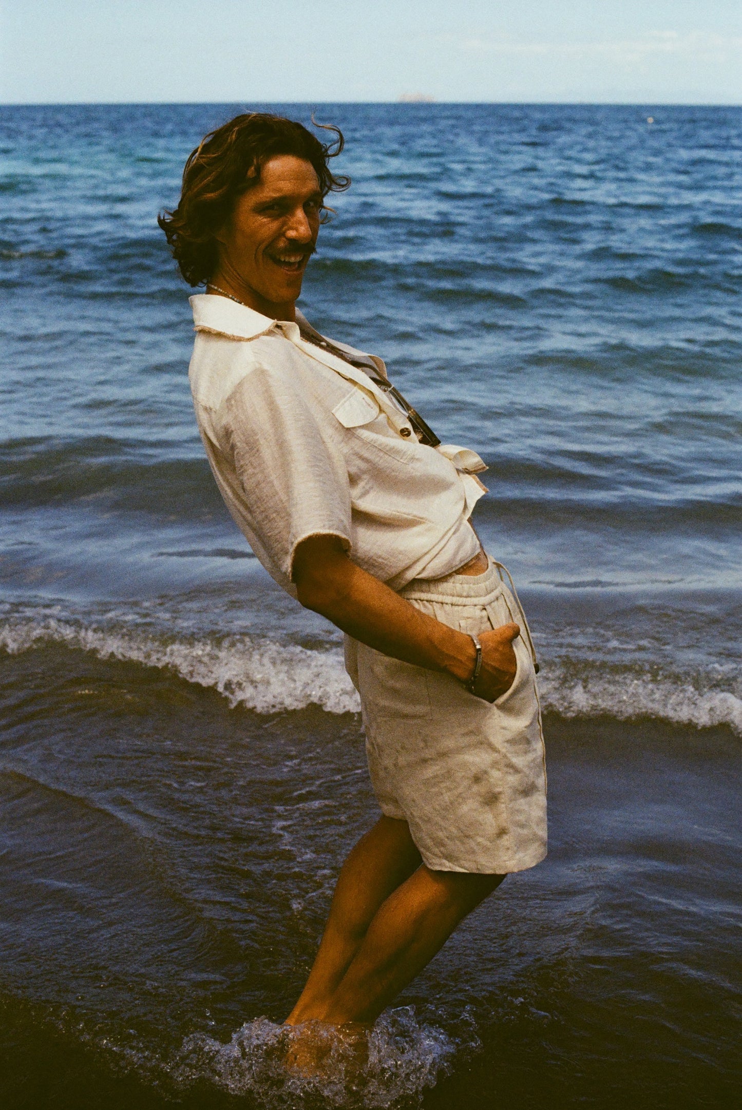 Easy-Going Shorts (Sand Linen)
