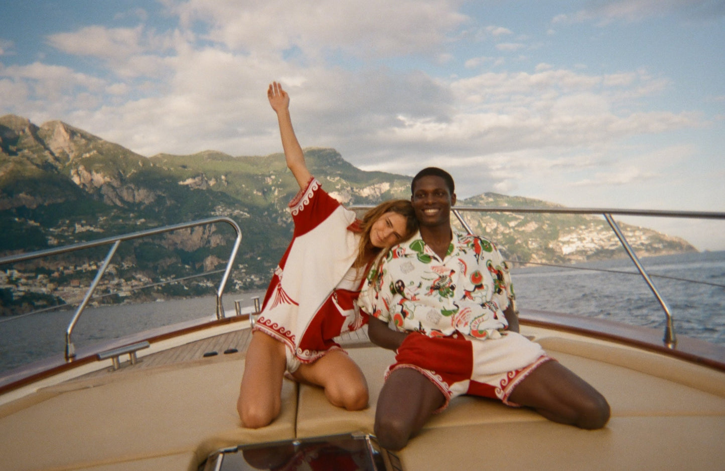 'Le Sirenuse' Late Checkout Cabana (Red)