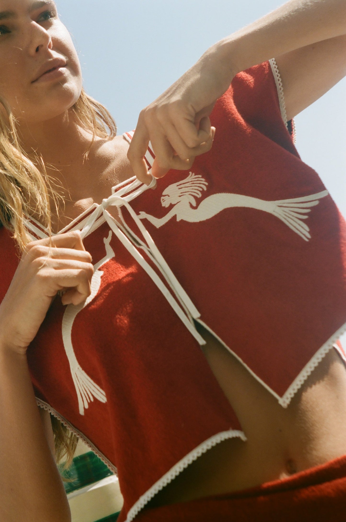 'Le Sirenuse' Hand Towel Top