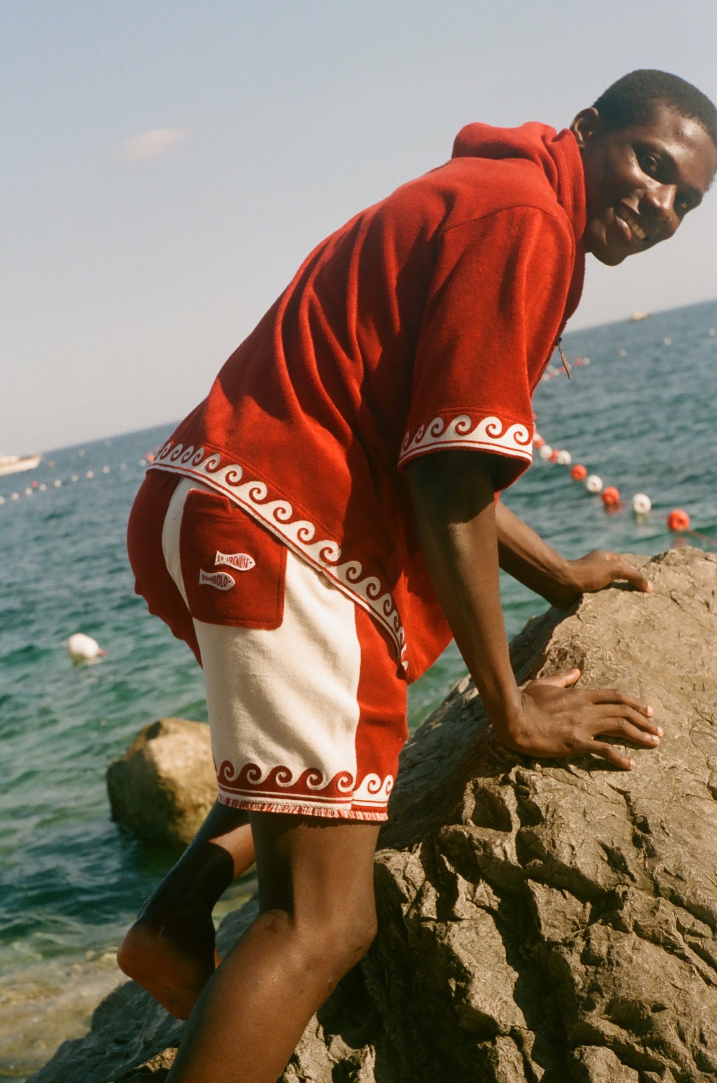 'Le Sirenuse' Late Checkout Cabana Shorts (Red)