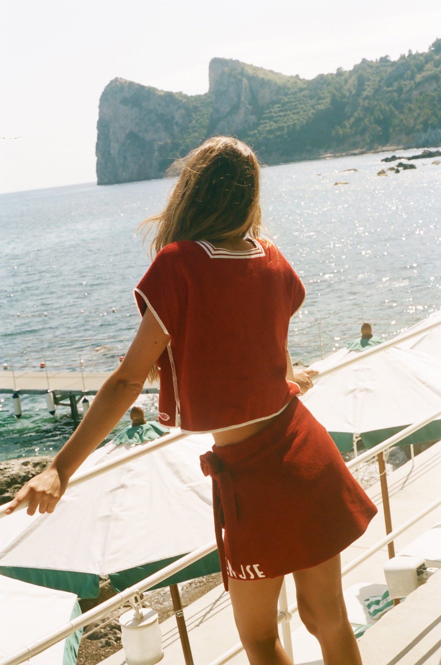 'Le Sirenuse' Hand Towel Top