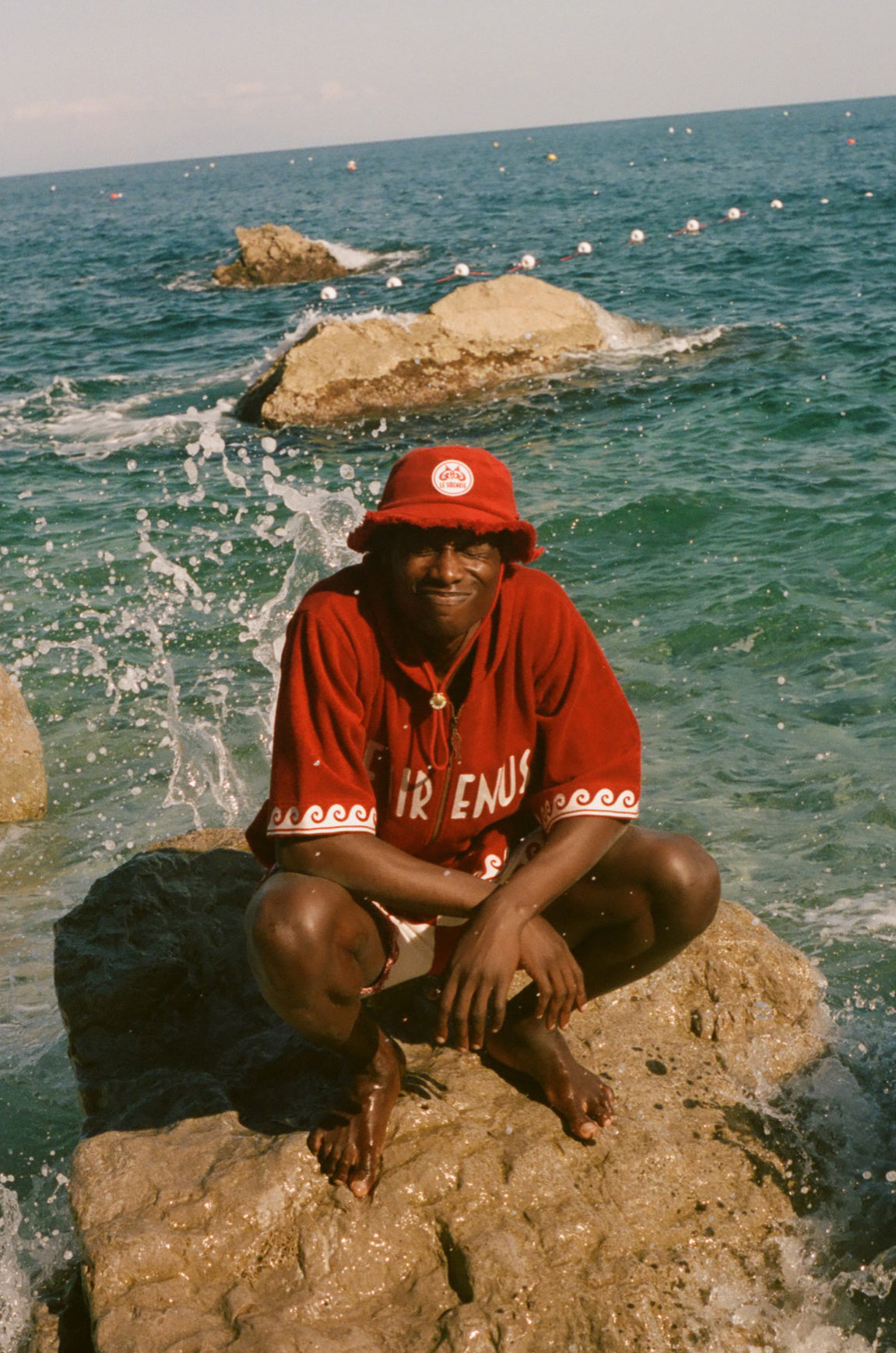 'Le Sirenuse' Bucket Hat