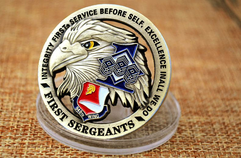 Challenge Hollow Eagle Head Insignia Coin