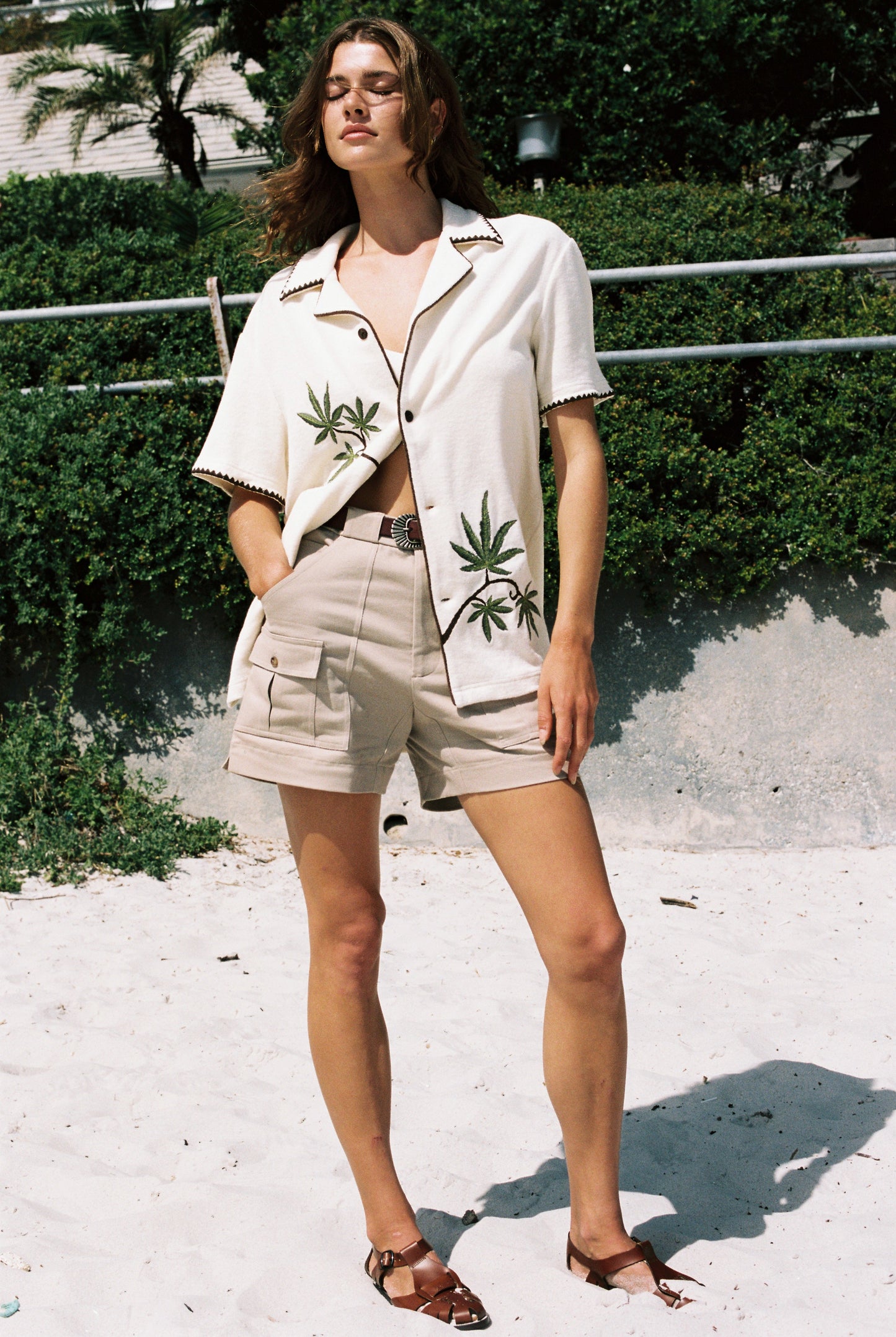 Stowaway Short Shorts (Khaki)