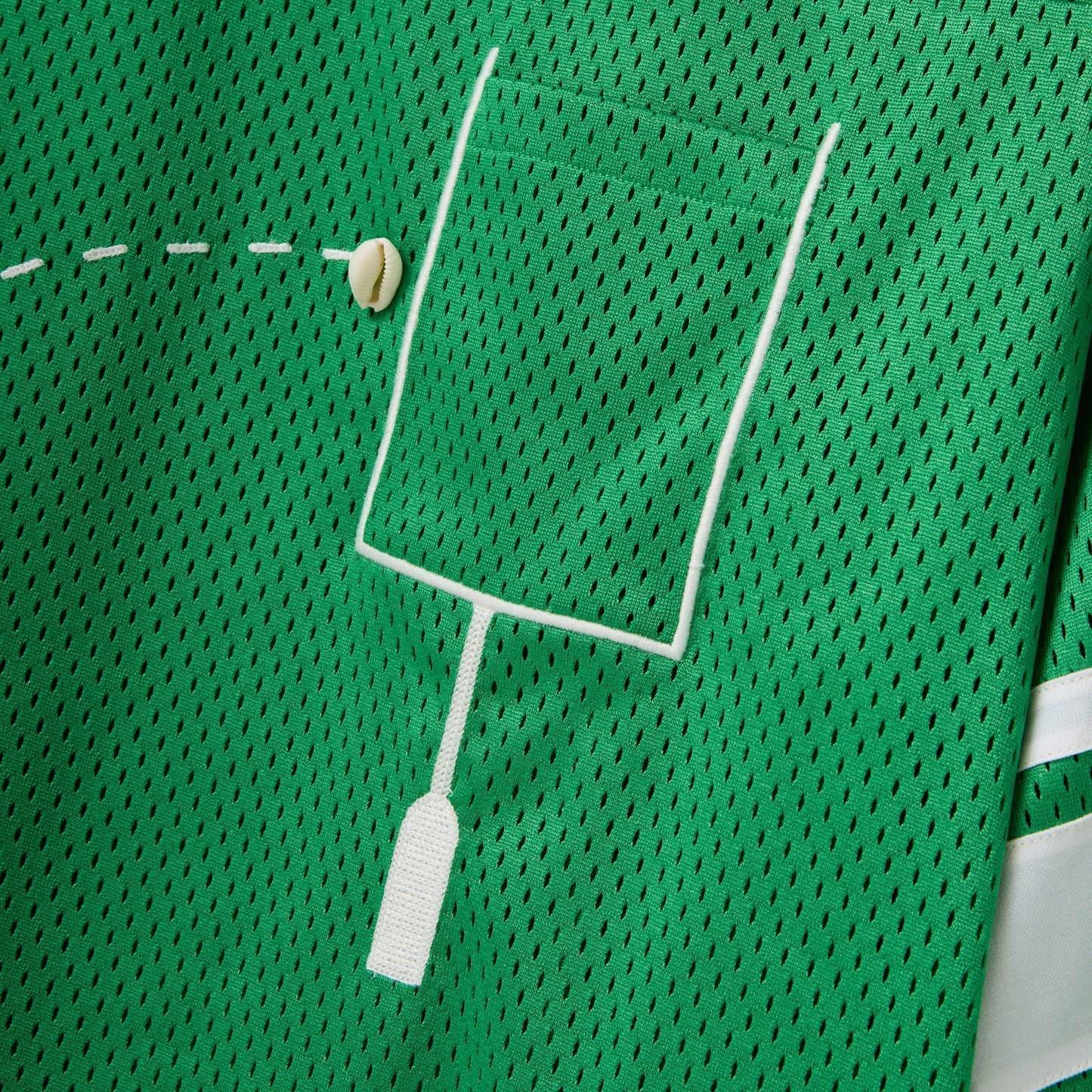 ‘Doink!’ ~ Relaxed Crop Cut (Green)
