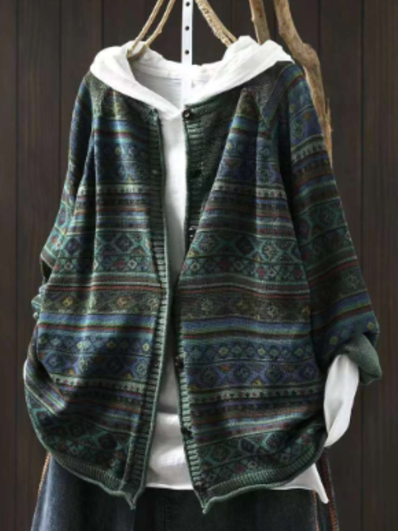 Women's Fashionable Daily Look Crew Neck Buttons Sweater
