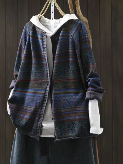 Women's Fashionable Daily Look Crew Neck Buttons Sweater