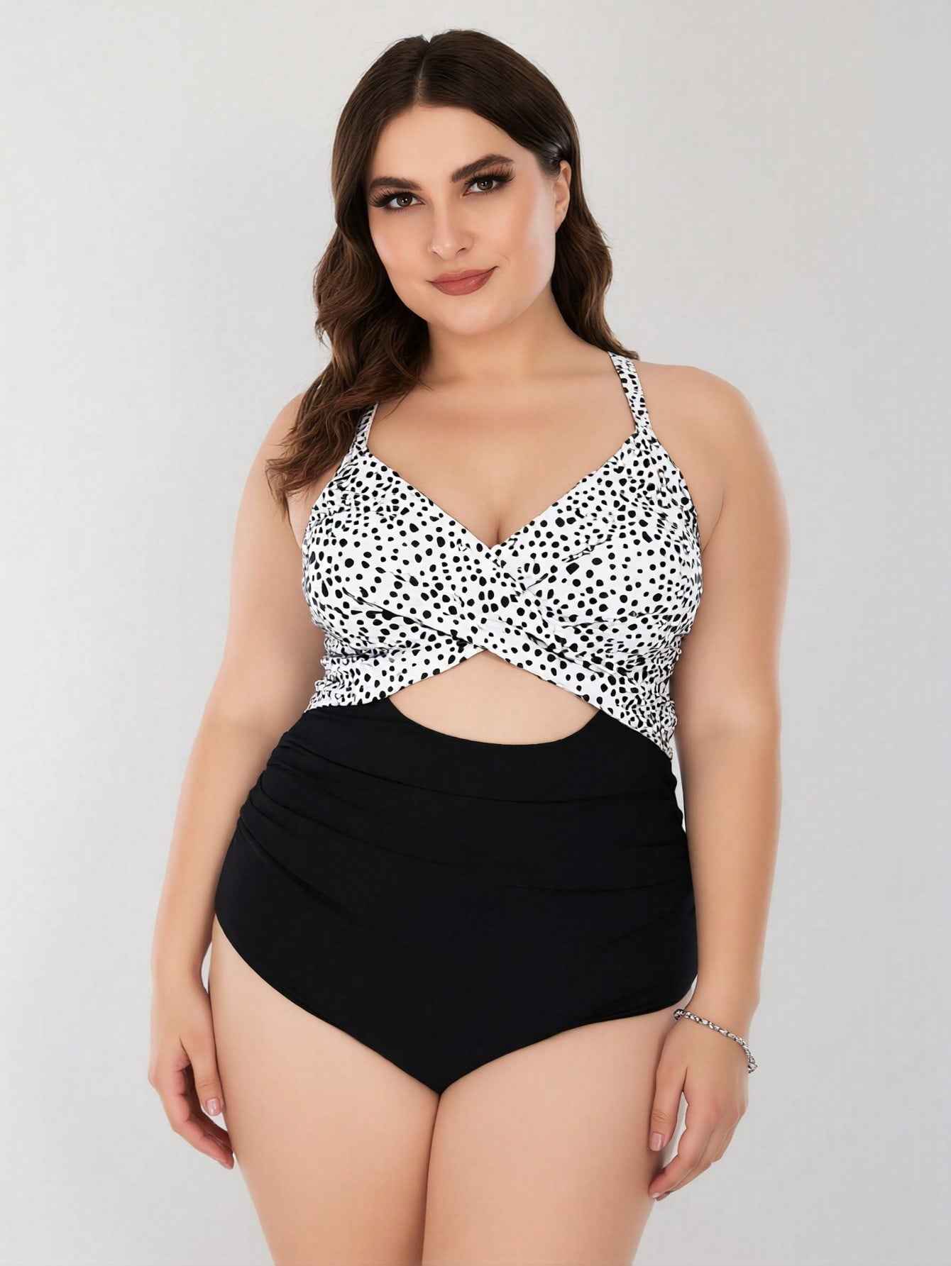 Women's Plus Size Dalmatian Print Twist Front One-Piece Swimsuit