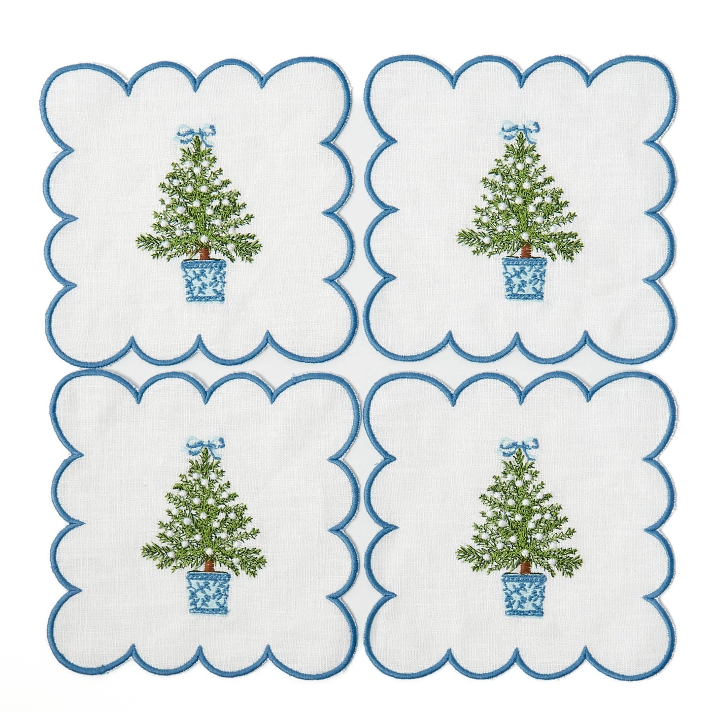 Scalloped Christmas Tree Cocktail Napkins (Set of 4)