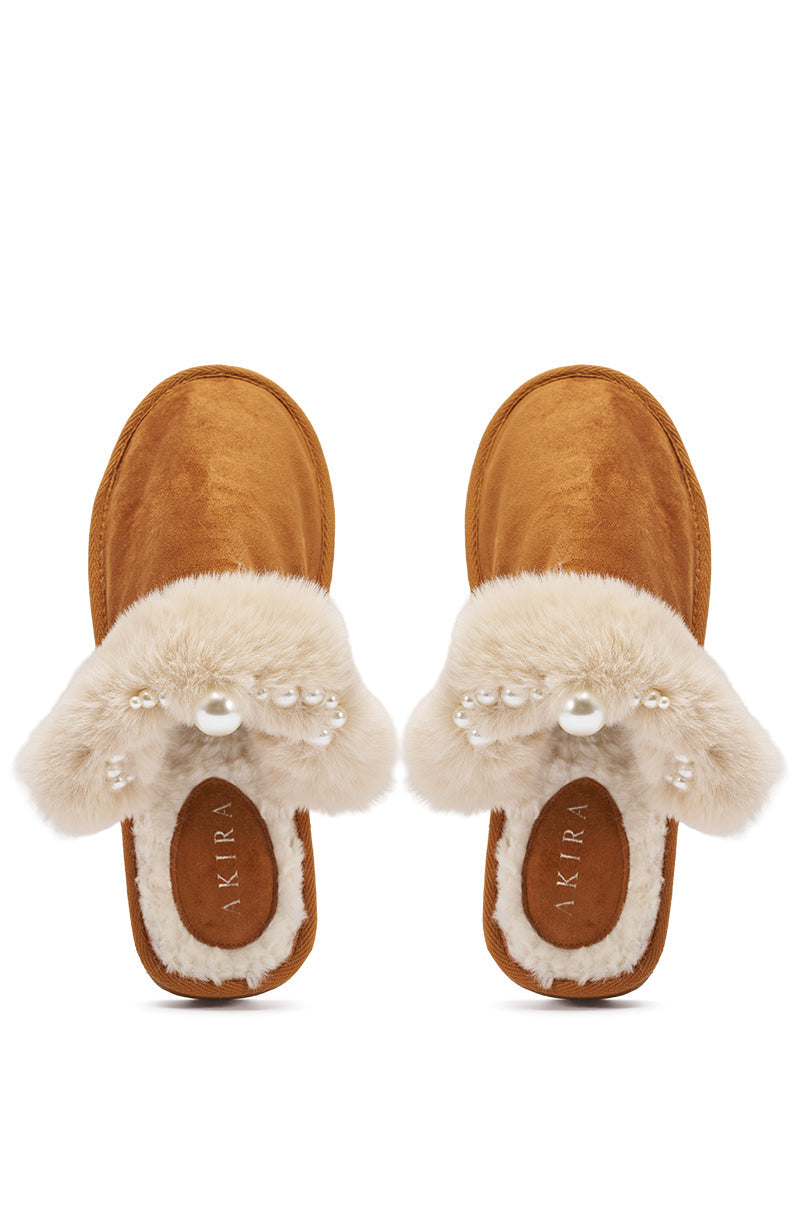 AKIRA BOONE CAMEL SLIPPER WITH PEARLS