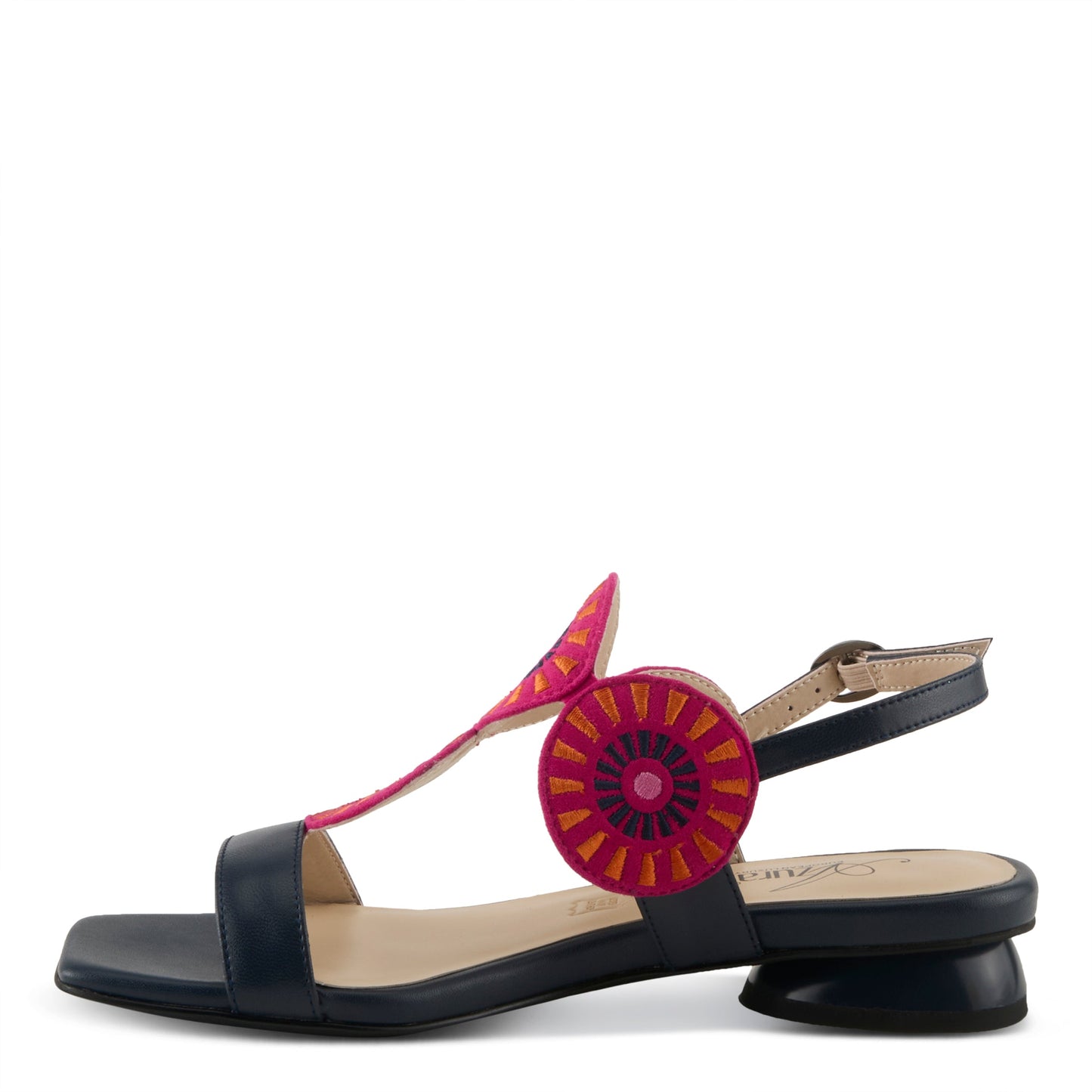 AZURA BROIDER SANDALS