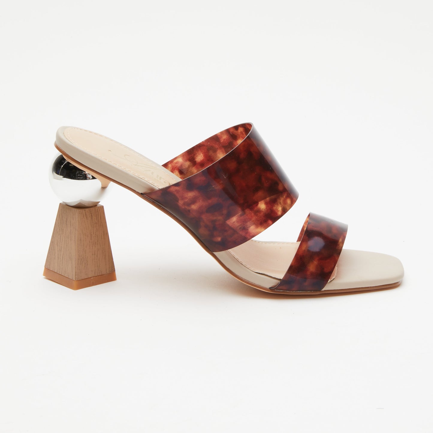 AZURA DASHING SANDALS