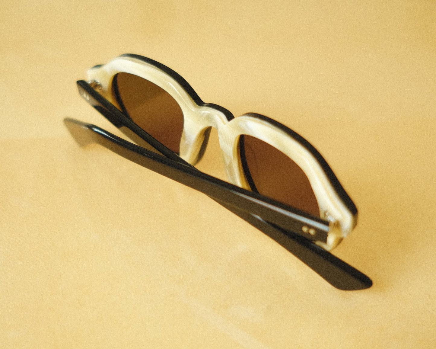 Lesca Lunetier x Tombolo (Charcoal Organic Lenses)