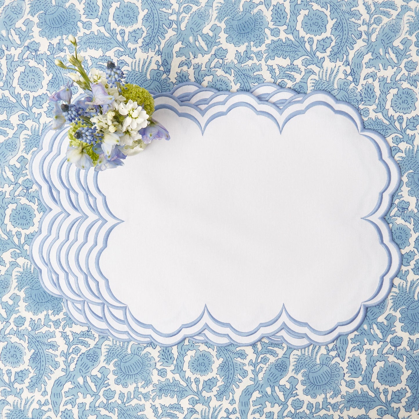 White Serena Placemats (Set of 4)