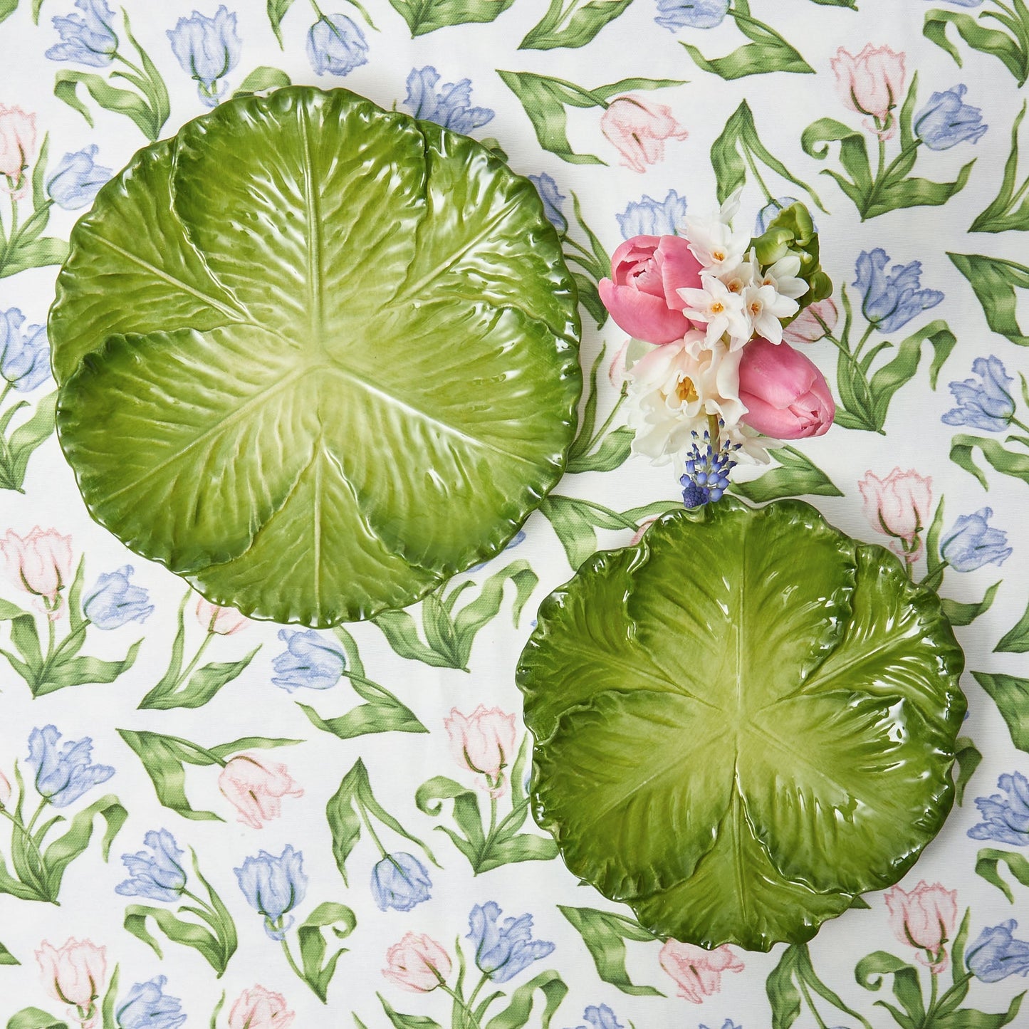 Serena Green Cabbage Dinner & Starter Plates (Set of 8)