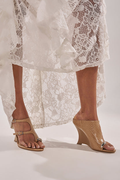 AKIRA GOLD GINO NUDE CROC WEDGE SANDAL