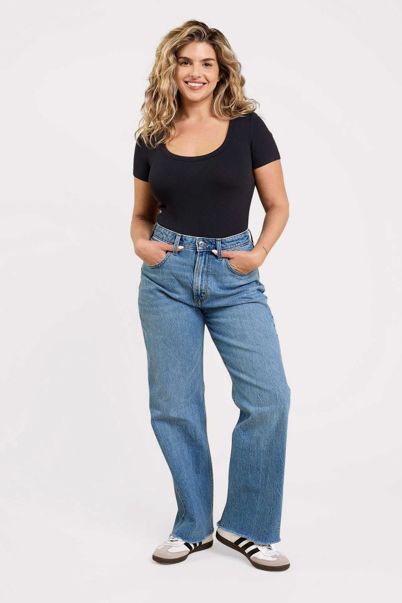 Slinky Rib Short Sleeve Bodysuit | Black
