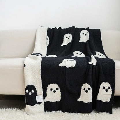 100% Polyester Casual Throw Blanket Customized Cartoon Pattern Cute Ghost Print Jacquard Blanket