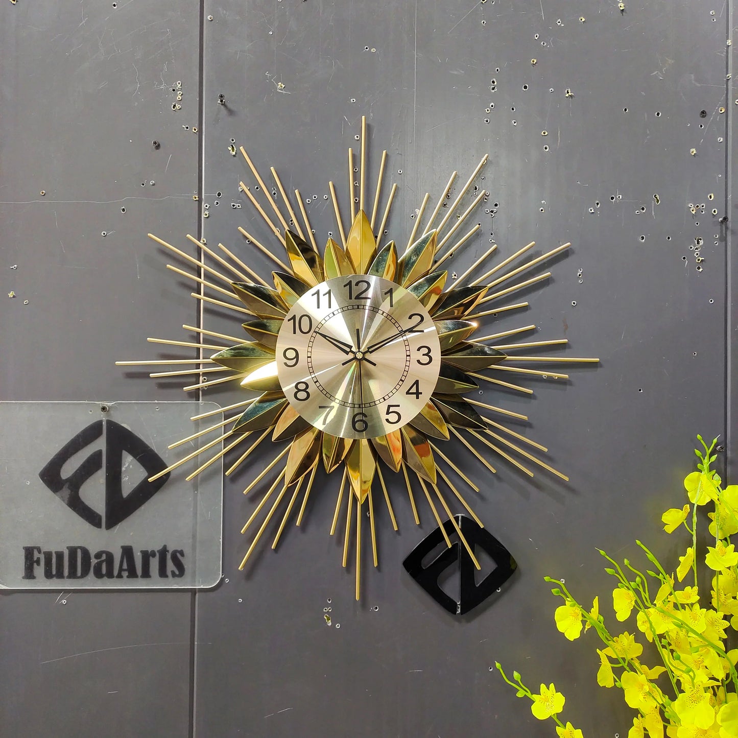 55cm Golden Sun Clock Living Room Household Decor Iron Art Modern Nordic Luxury High-end Creative Hanging Watch Dropshipping DDP