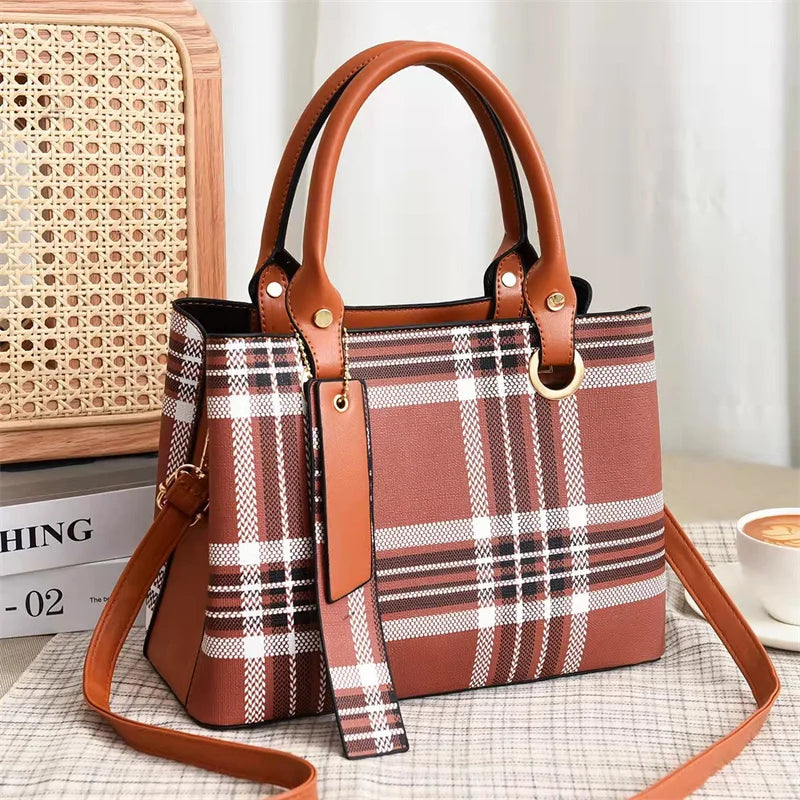 2023 New Style  Designer Hand Bags for Women Fashion and  Luxury Bags for Women Womens Bag Handbags