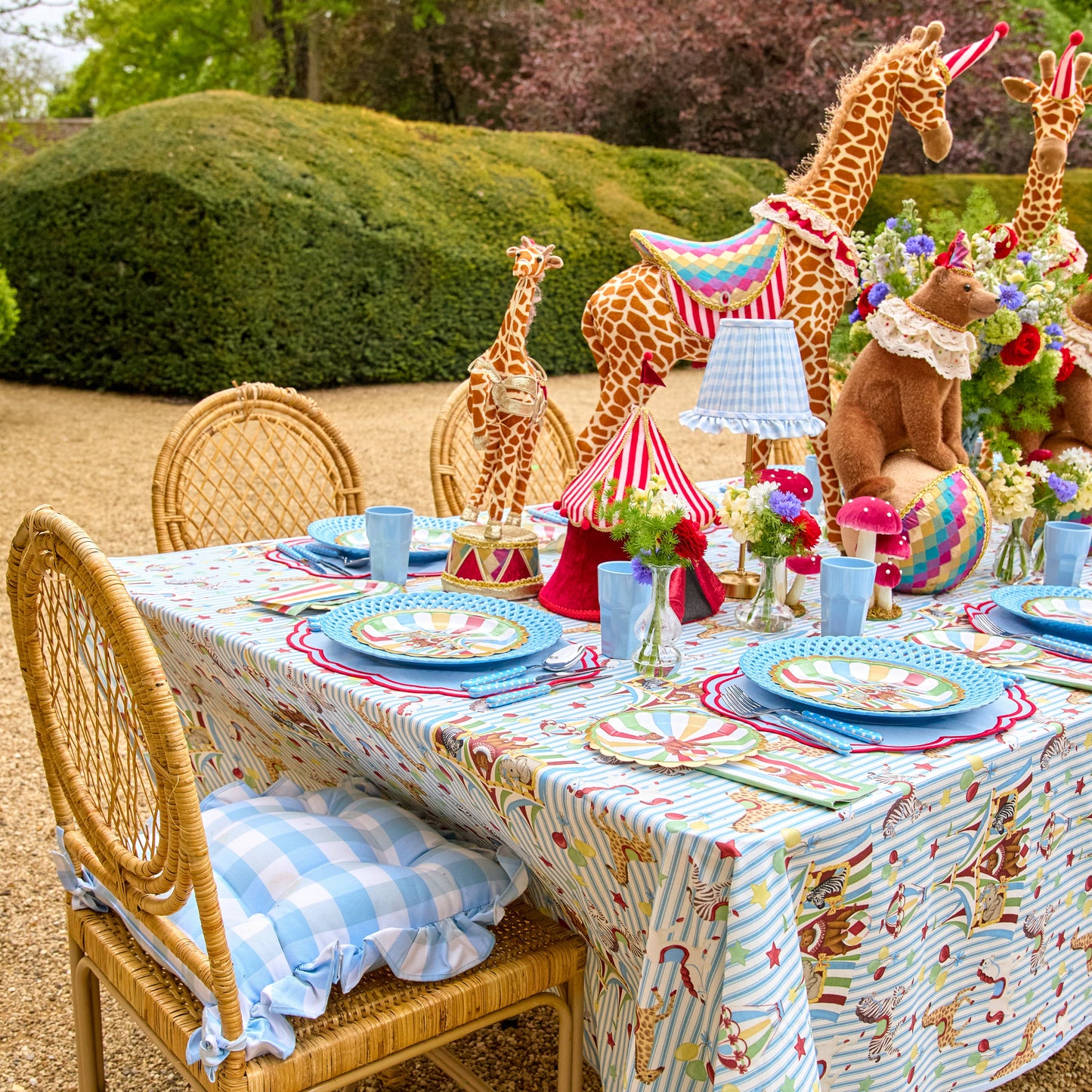 Circus Dinner Paper Plates (Set of 8)