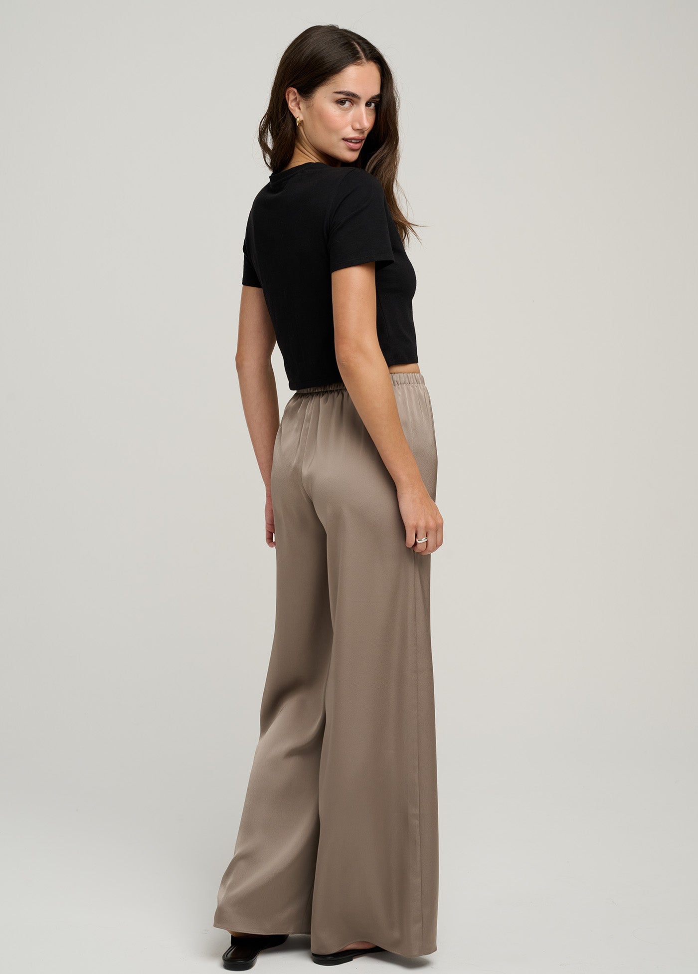 THE EVERYTHING WIDE LEG PANT