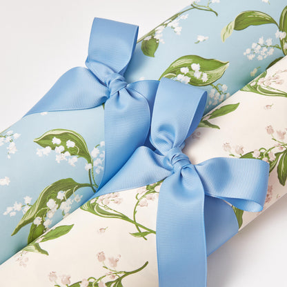 Pebble Lily of the Valley Wallpaper