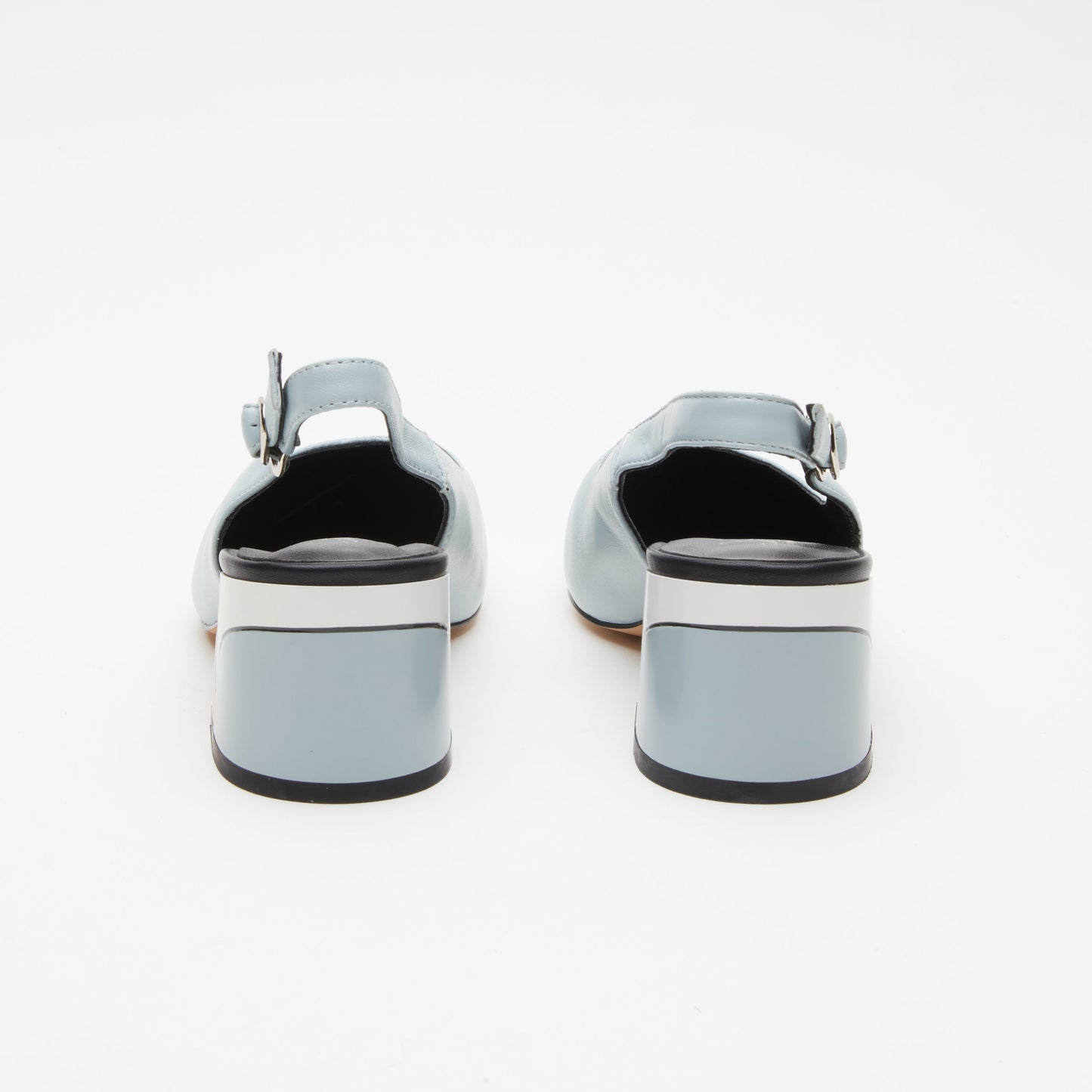 AZURA PRETTY SANDAL