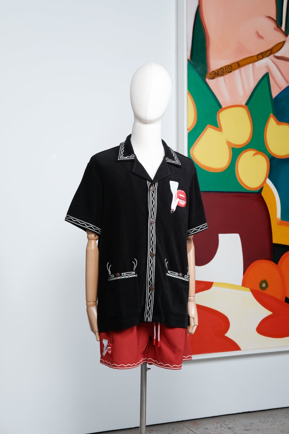 'Tom Wesselmann - Smoker #1' Cabana (Black)