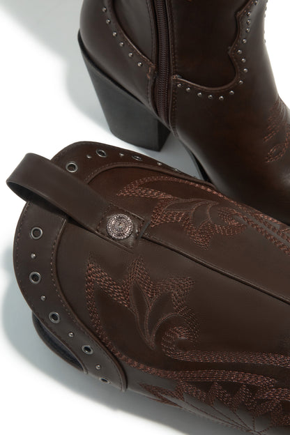 Festival Season Cowgirl Boots - Brown