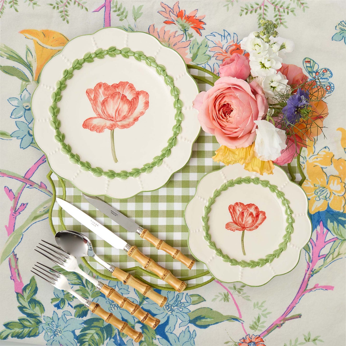Green Laurel Tulip Starter Plates (Set of 4)