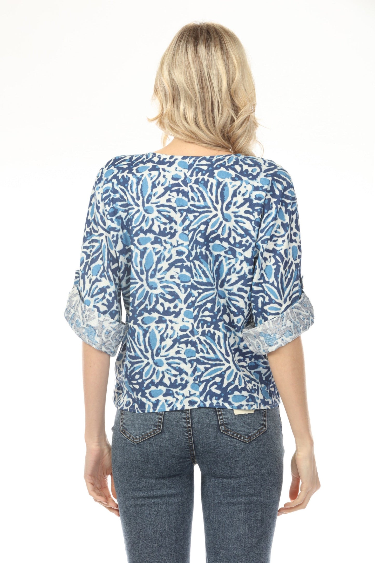 Charlie B Reef Printed 3/4 Roll-Up Sleeve Front Tie Top C4603P-787A