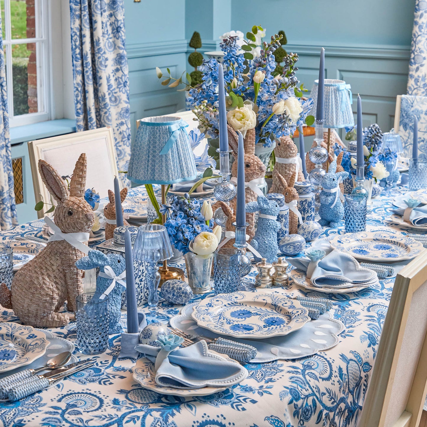 Blue Flowers Dinner & Starter Plates (Set of 8)