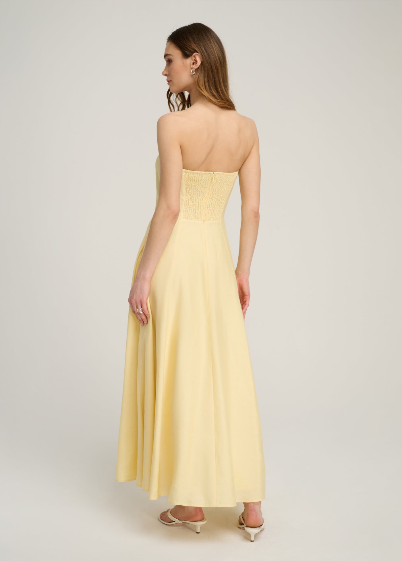 THE FAVORITE LINEN DRESS