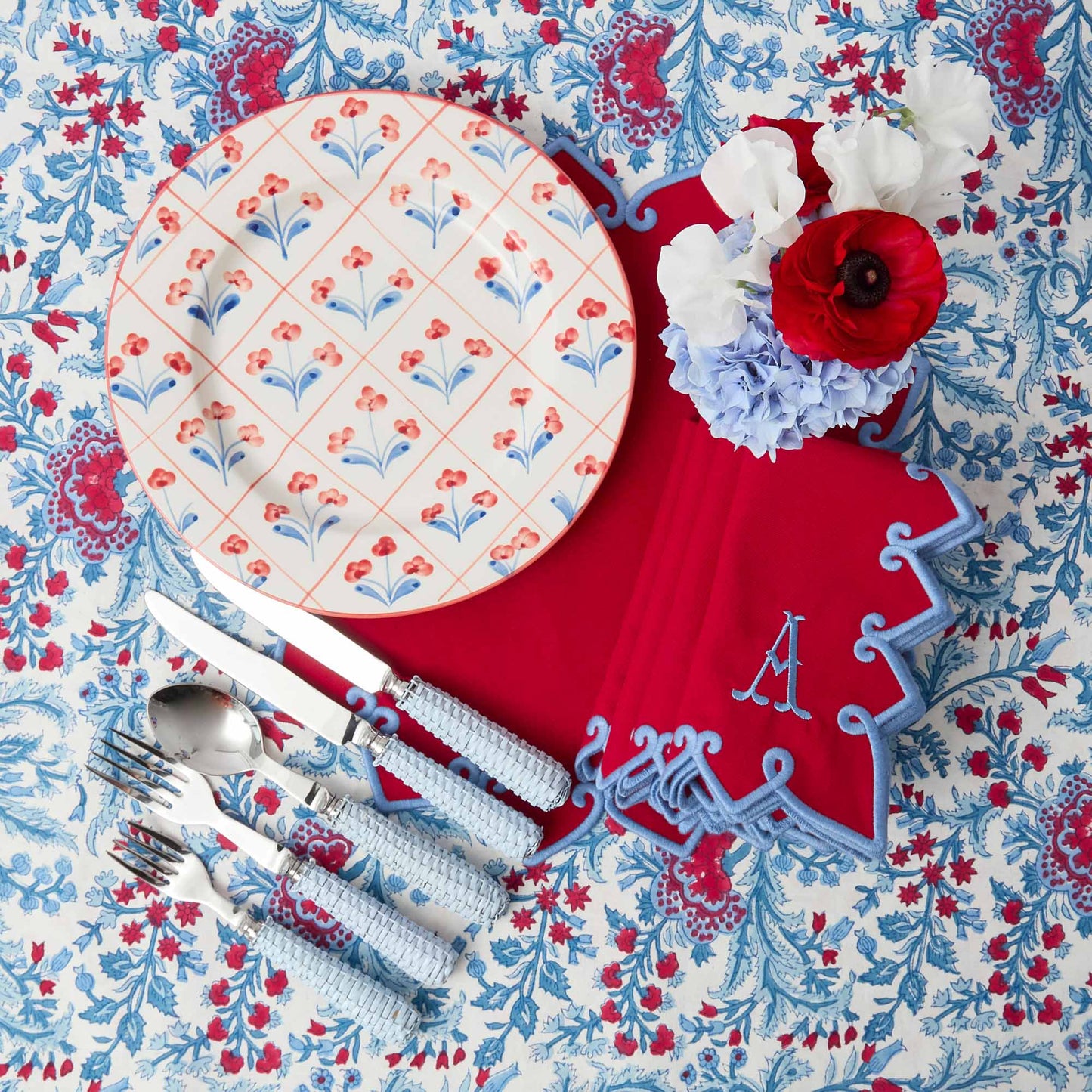 Blue & Red Floral Trellis Dinner Plates (Set of 4)