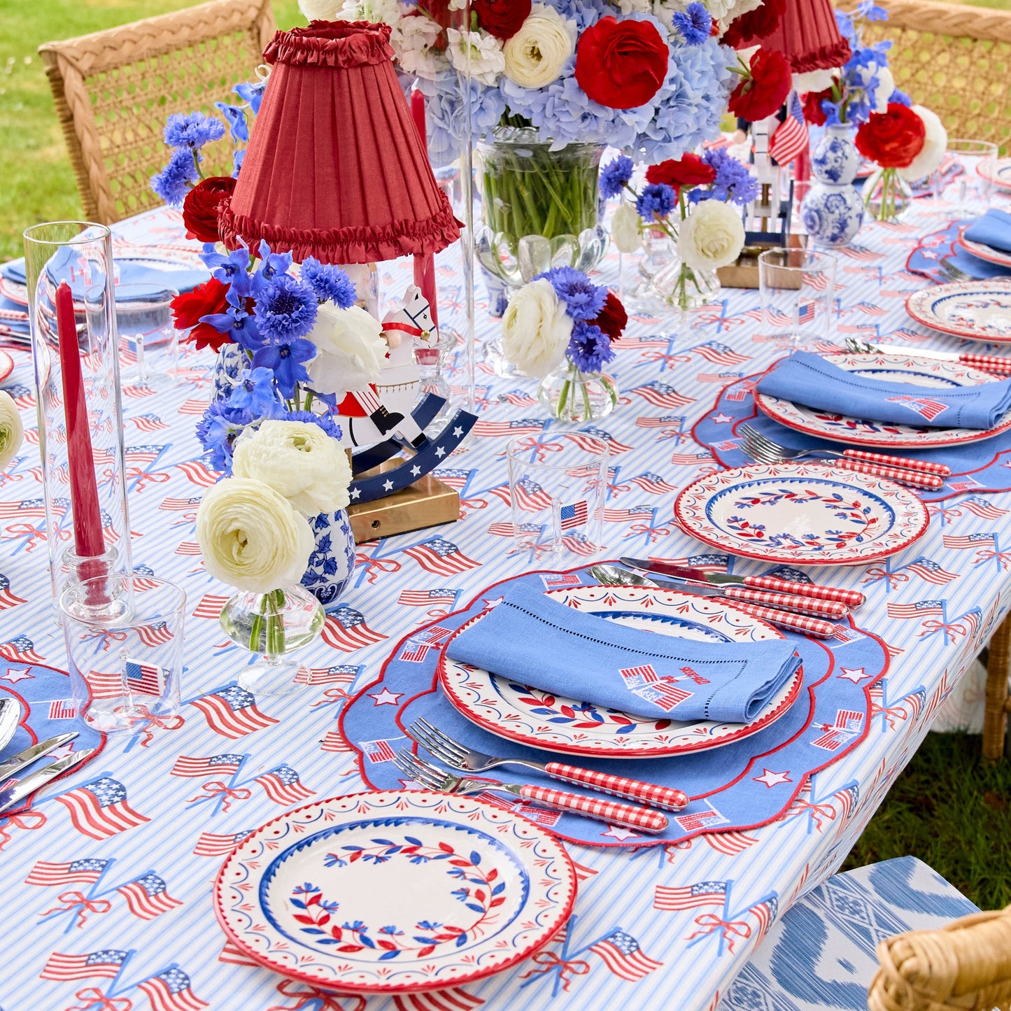 Blue & Red Josephine Starter Plate