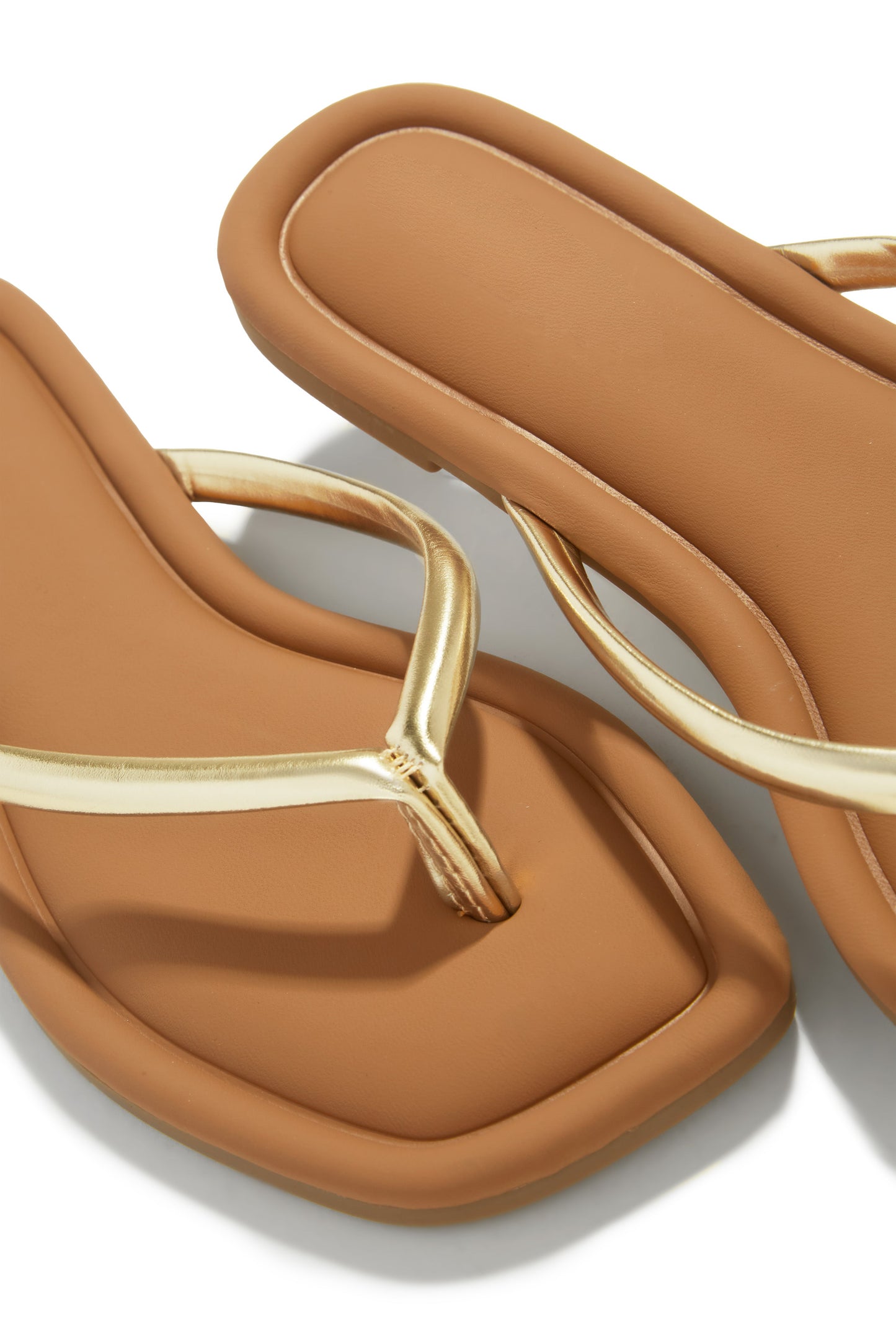 Slip Into Summer Thong Sandals - Gold