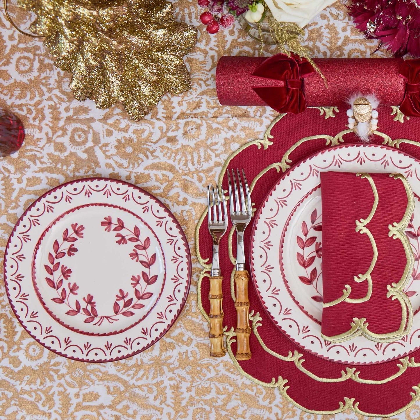 Burgundy Josephine Starter Plates (Set of 4)