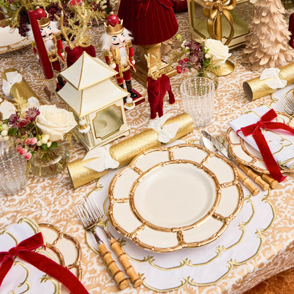 White & Gold Amanda Napkins (Set of 4)