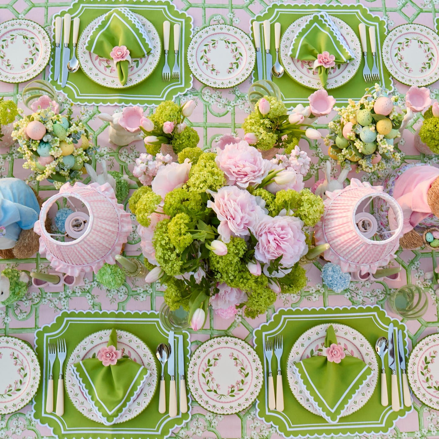 Green & Pink Josephine Garland Starter Plate