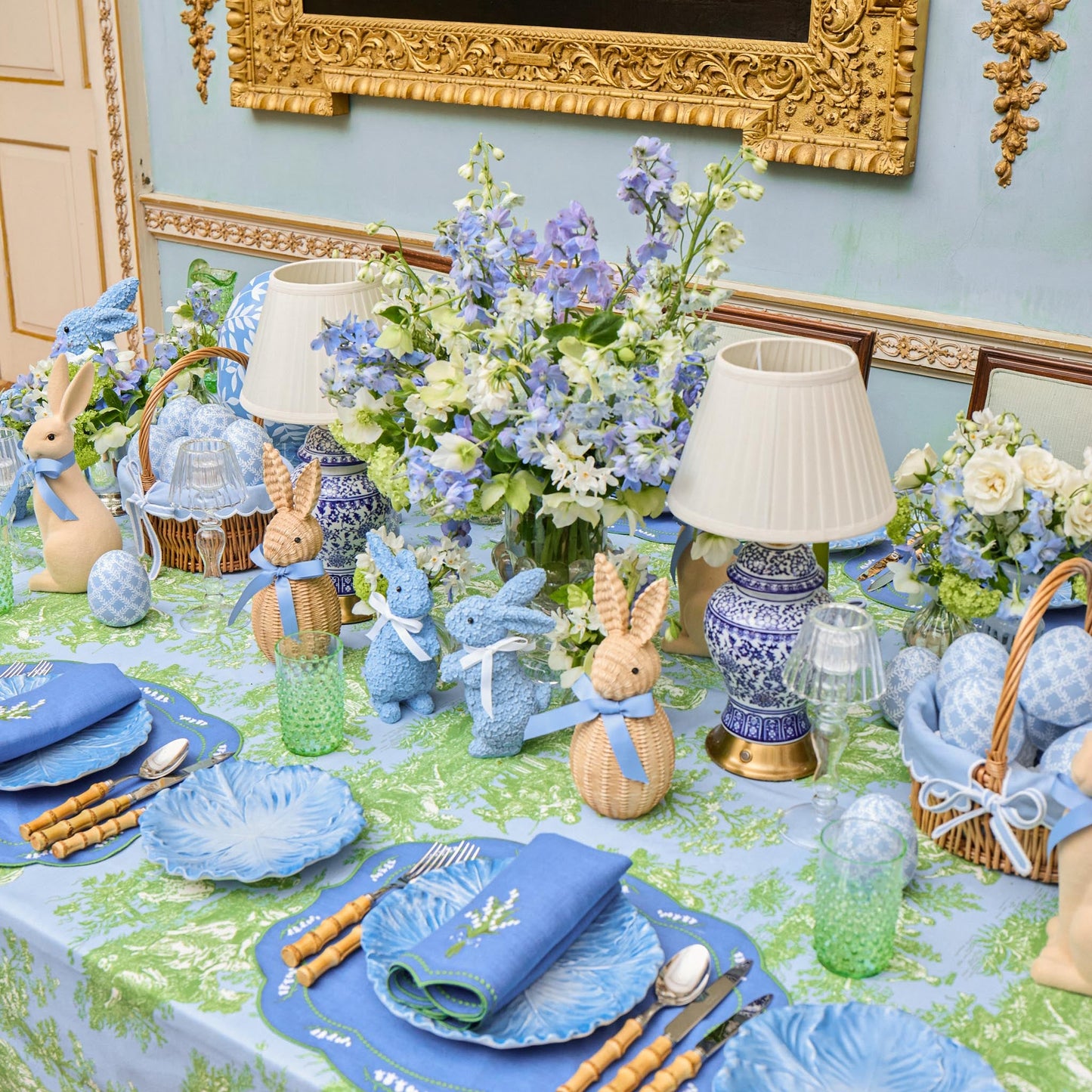 Chinoiserie Rechargeable Lamp