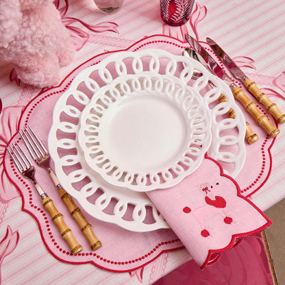 White Lace Starter Plates (Set of 4)