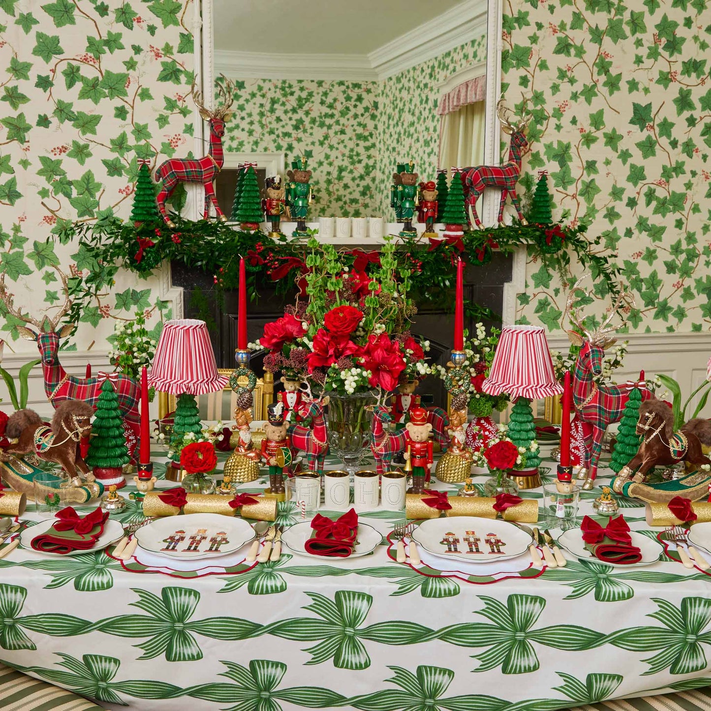 Green & Red Candycane Placemats (Set of 4)