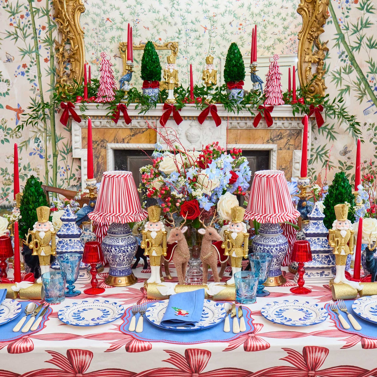 Chinoiserie Rechargeable Lamp