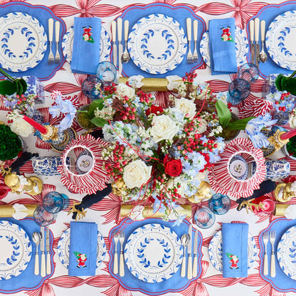 Elizabeth Blue Garland Dinner Plates (Set of 4)