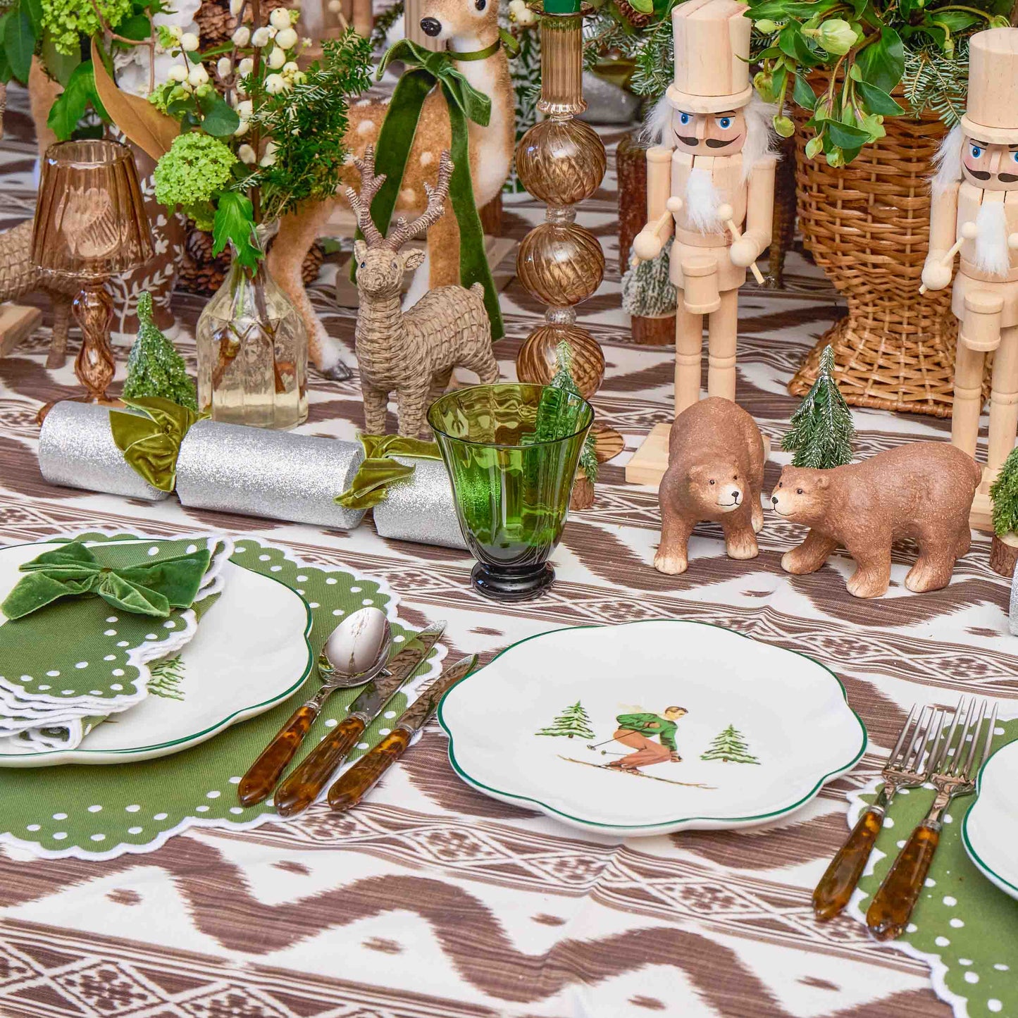 Green Esmerelda Placemats & Napkins (Set of 4)